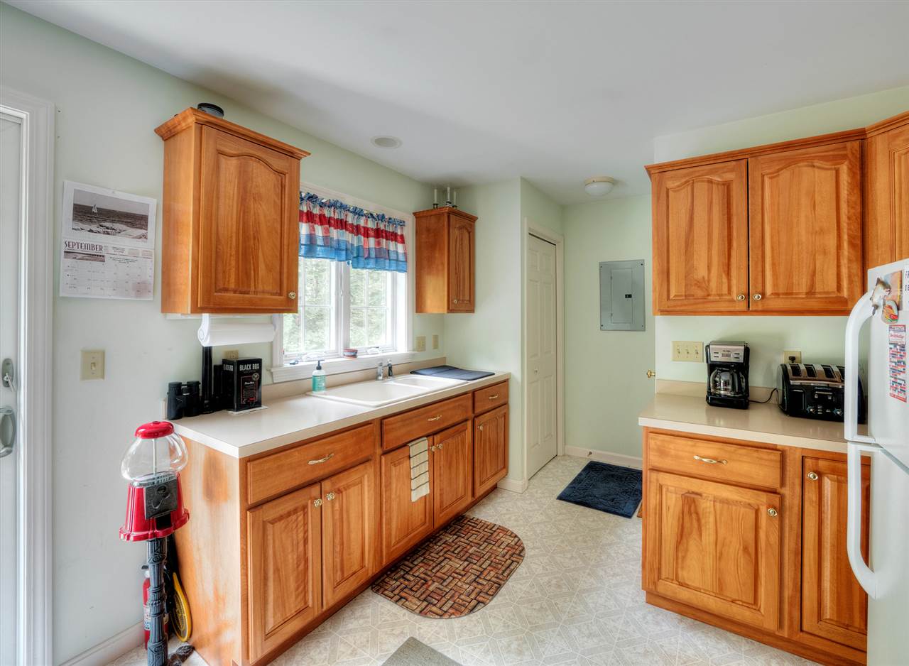68 Dearborn Road Greenland, NH 03840 - Photo 21 of 23 Gallery Image 21