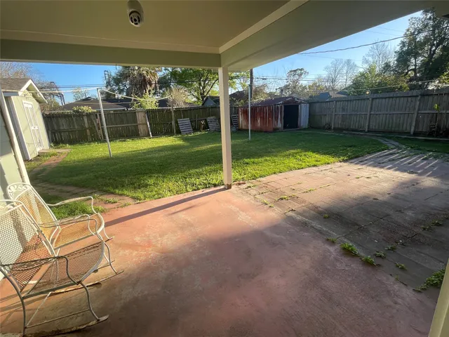 $259,900 | 405 Shadylawn Street, Shoreacres, TX 77571