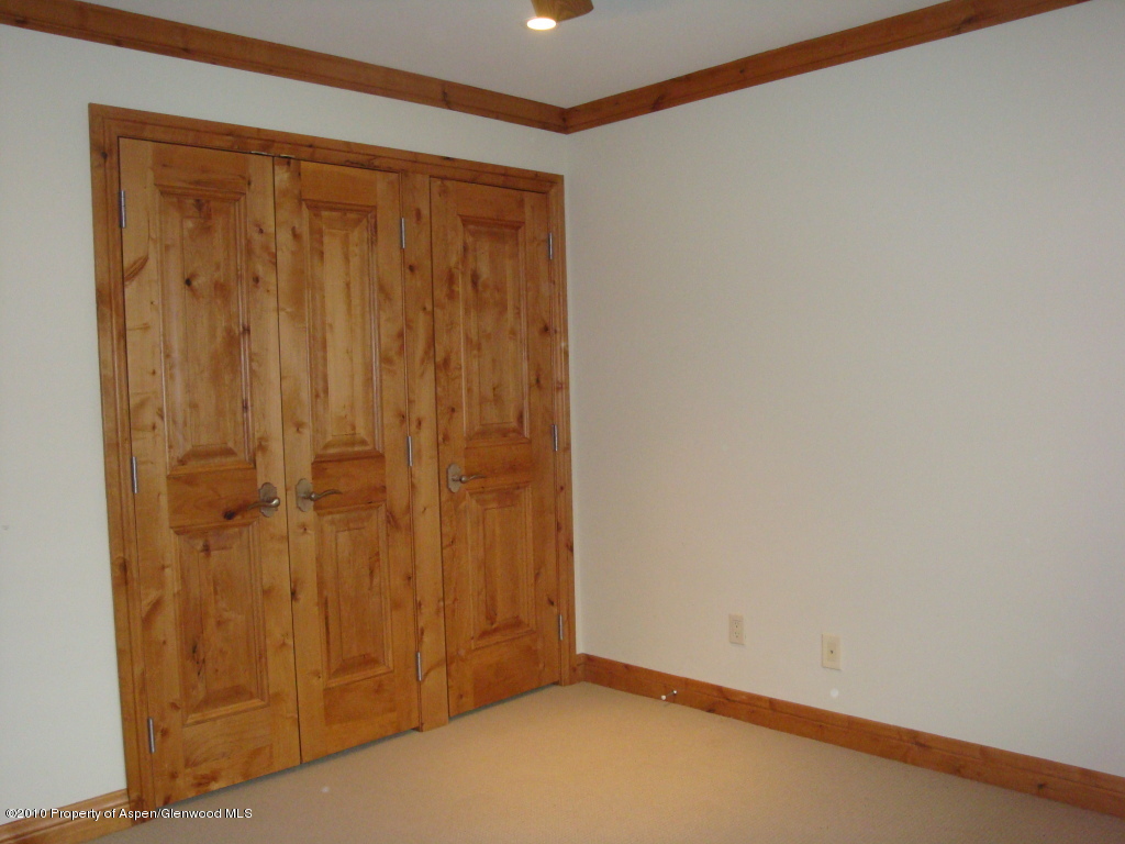 400 Wood Road, Unit 2203 Snowmass Village, CO 81615 - Photo 2 of 8 a view of an empty room