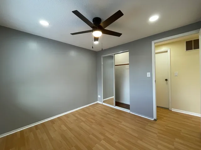 $300,000 | 1105 Sandpiper Court, Bartlett, IL 60103