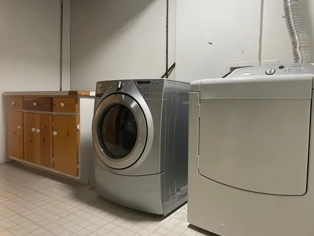 $300,000 | 1105 Sandpiper Court, Bartlett, IL 60103