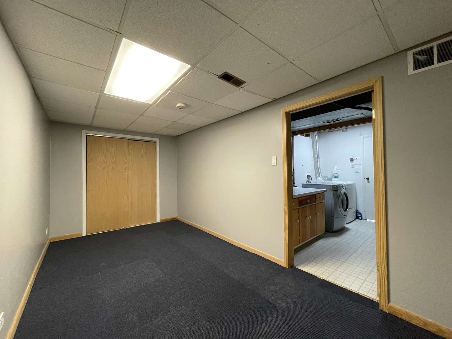 1105 Sandpiper Court Bartlett, IL 60103 - Photo 24 of 28 a view of an empty room