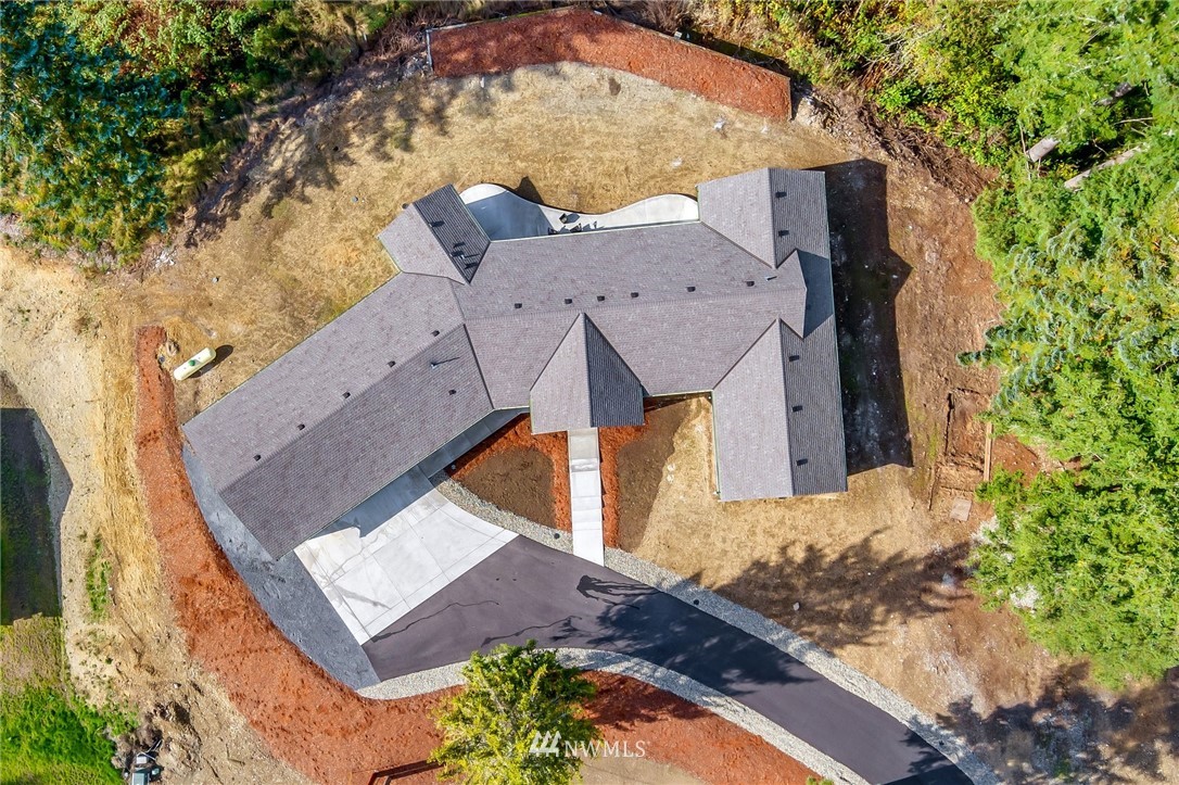 3222 Creswell Road Snohomish, WA 98290 - Photo 2 of 36 an aerial view of houses with yard