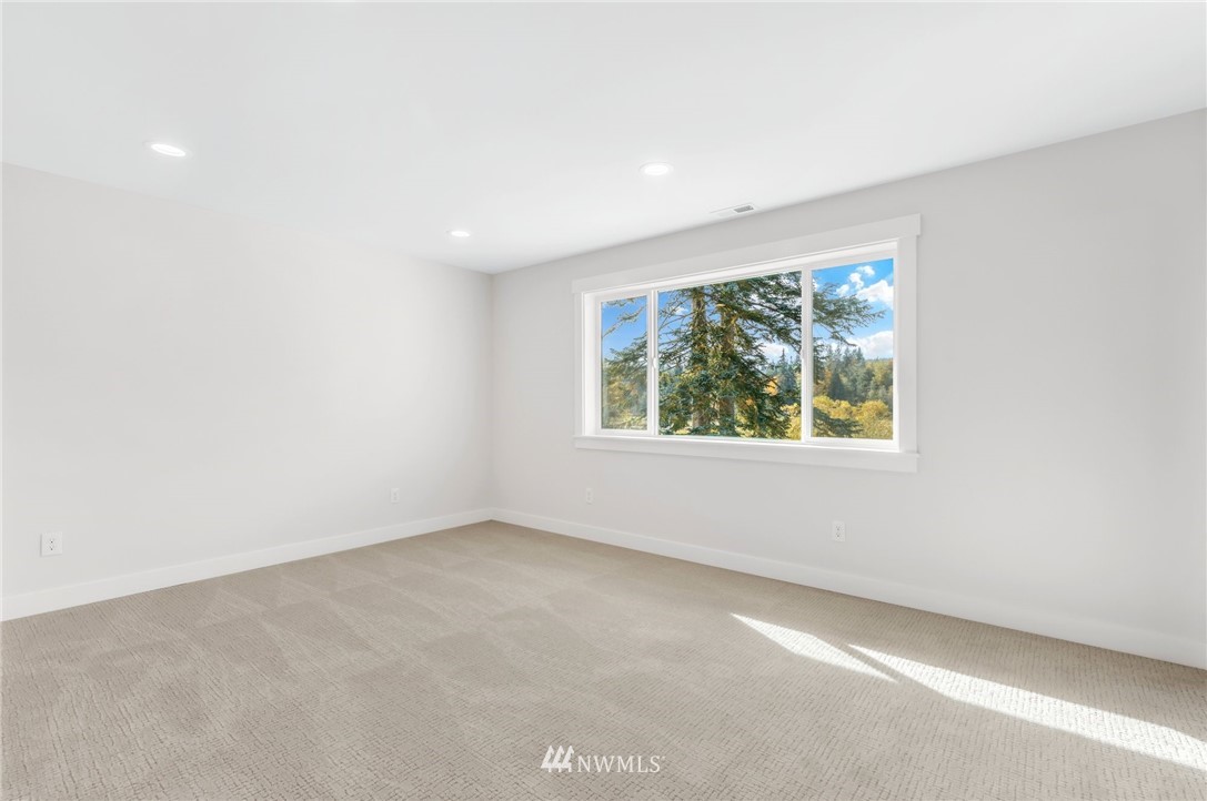 3222 Creswell Road Snohomish, WA 98290 - Photo 28 of 36 an empty room with windows