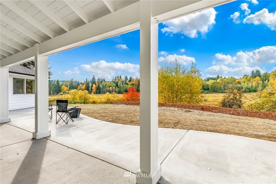 3222 Creswell Road Snohomish, WA 98290 - Photo 5 of 36 a view of swimming pool with an outdoor seating