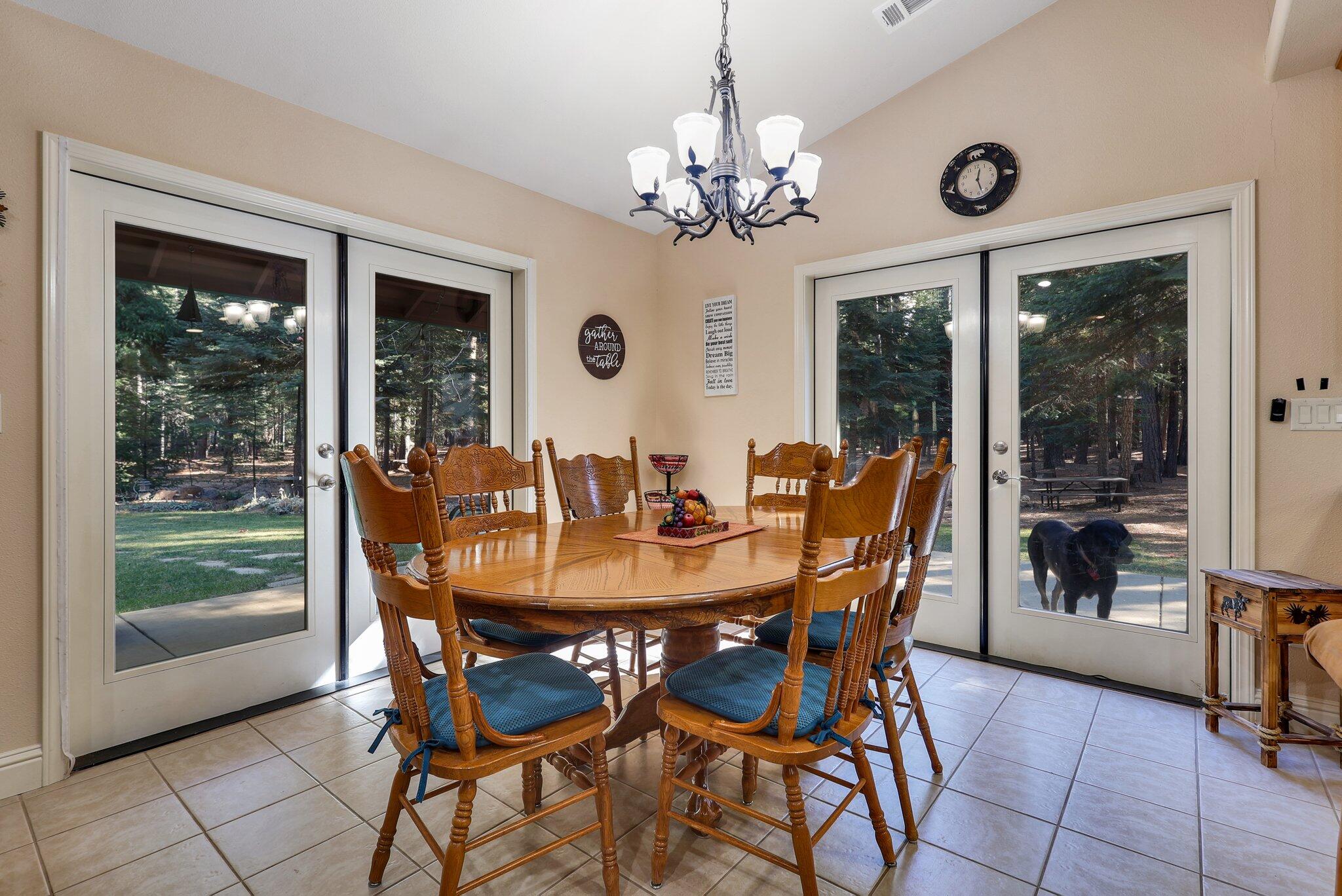 10460 Ritts Mill Road Shingletown, CA 96088 - Photo 11 of 34 Dining