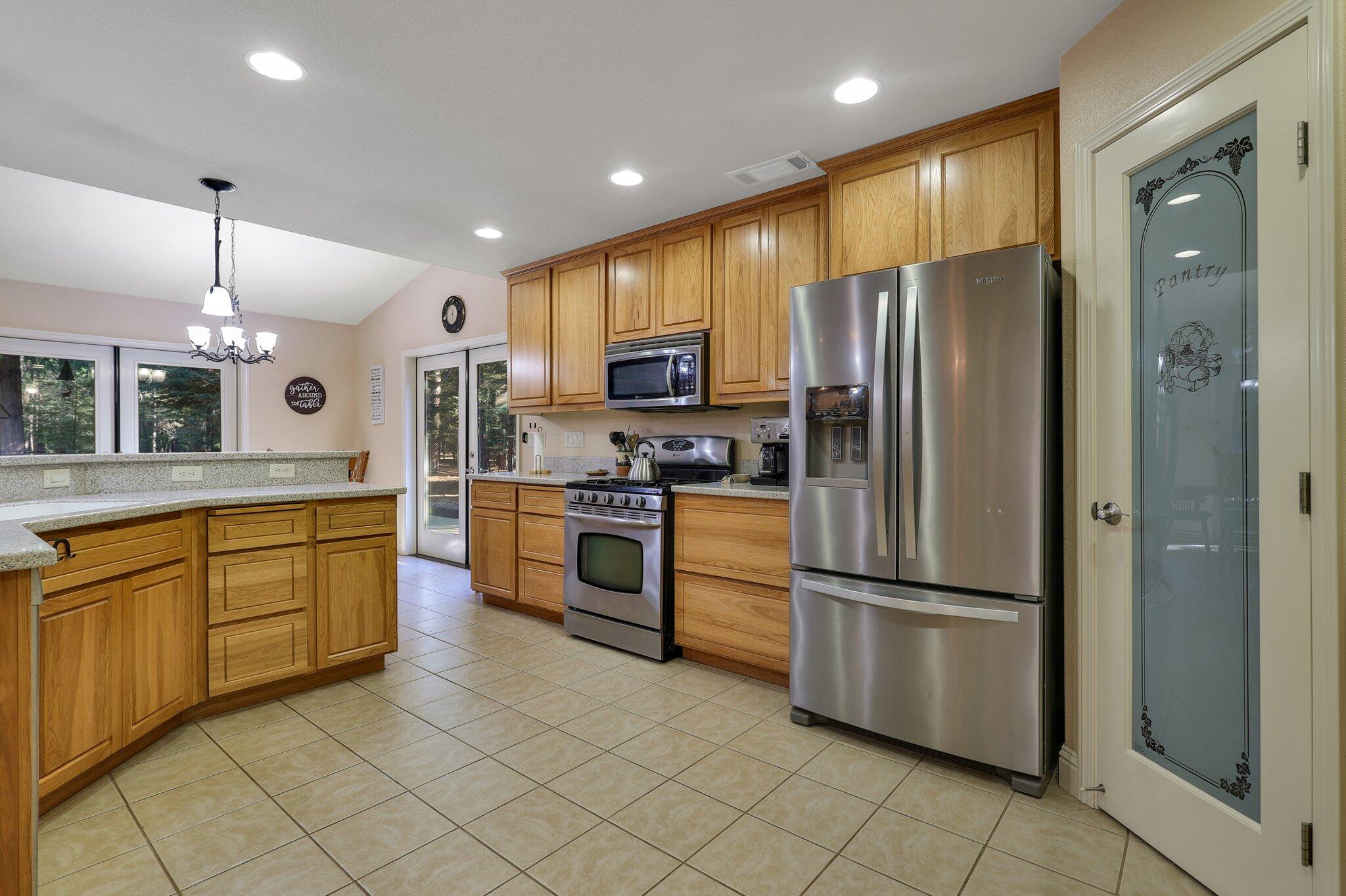 10460 Ritts Mill Road Shingletown, CA 96088 - Photo 9 of 34 Kitchen