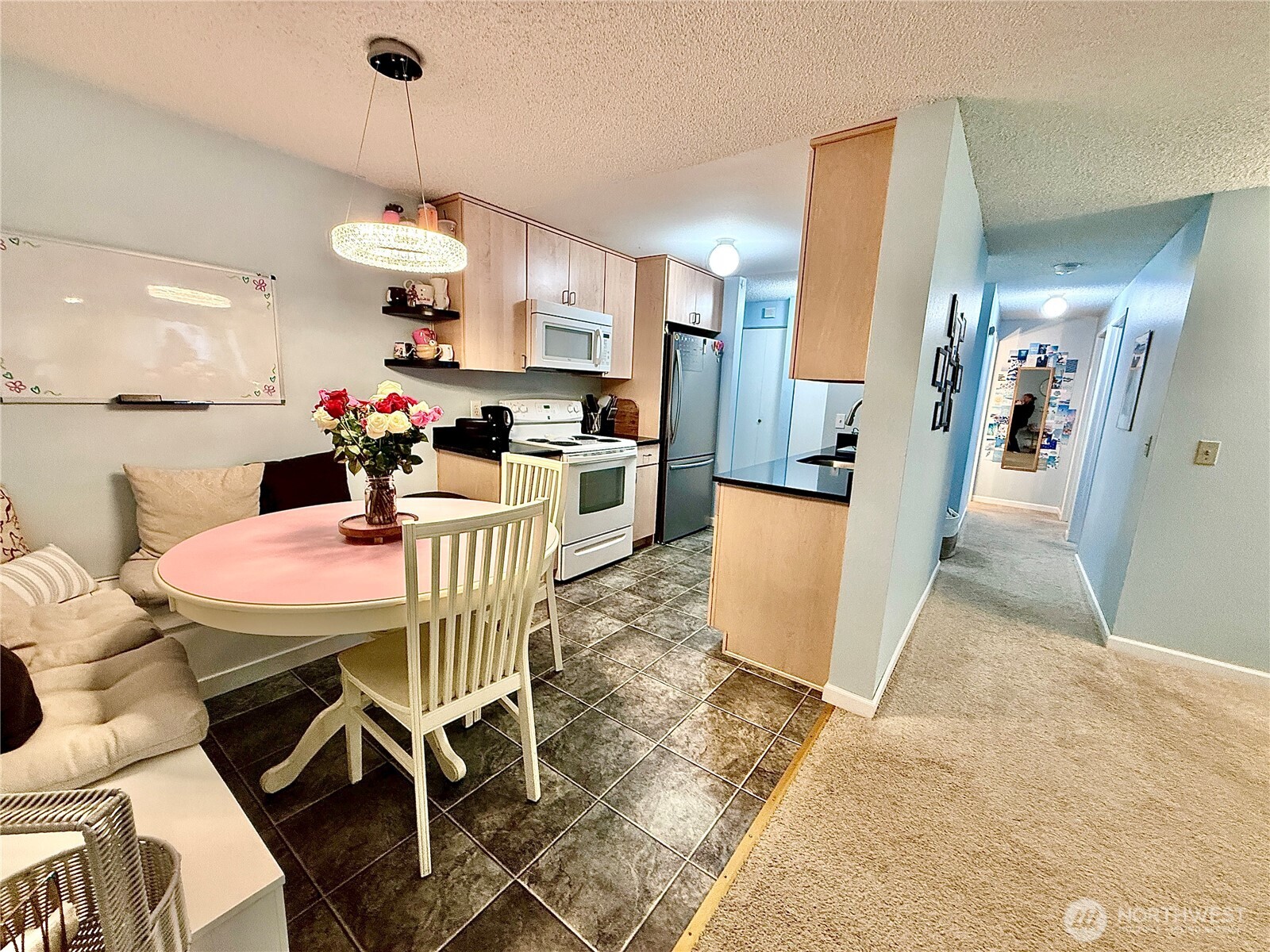 10501 8th Avenue Northeast, Unit 335 Seattle, WA 98125 - Photo 5 of 19