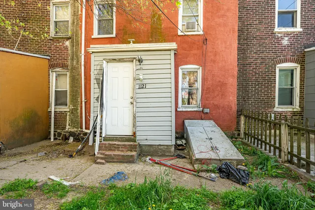 $169,000 | 1121 East 22nd Street, Wilmington, DE 19802