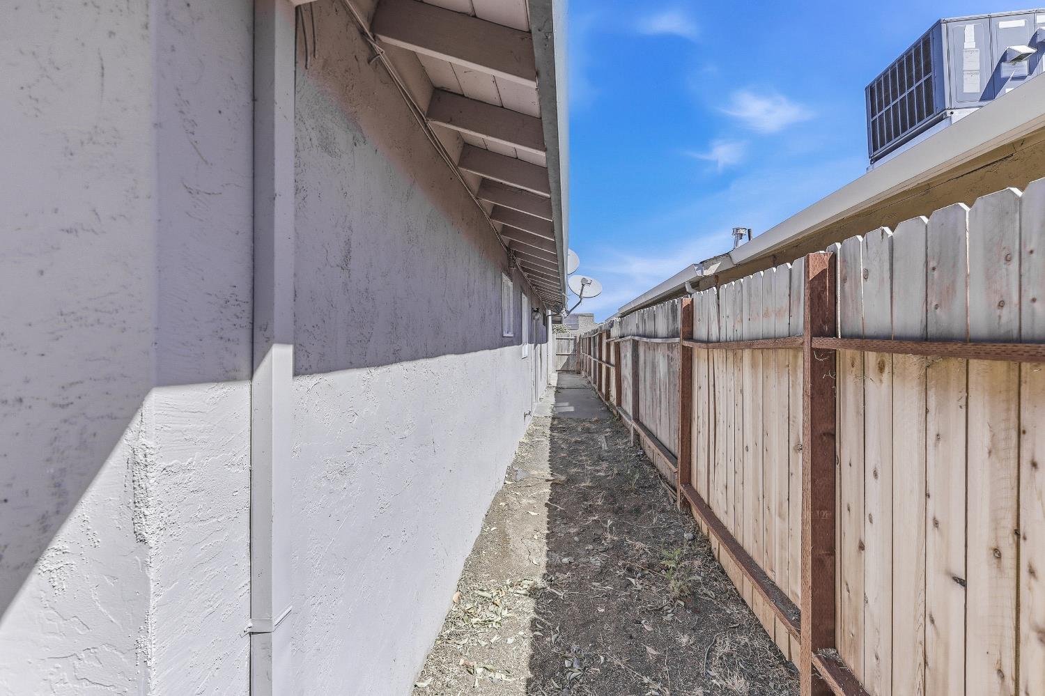 728 East Swain Road Stockton, CA 95207 - Photo 21 of 24 Gallery Image 21