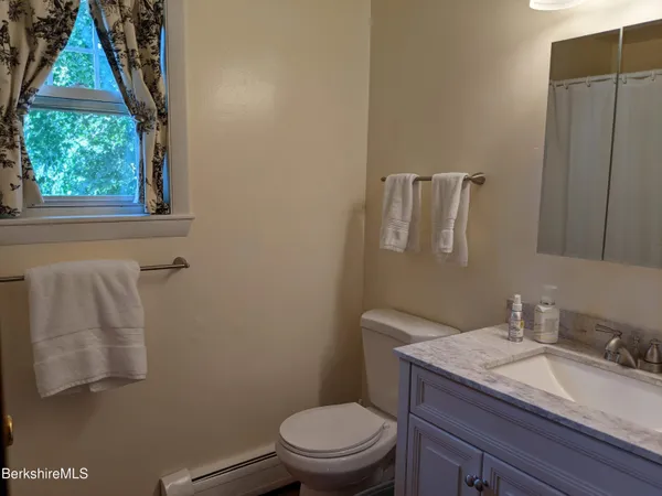 $385,000 | 15 Ballou Street, North Adams, MA 01247