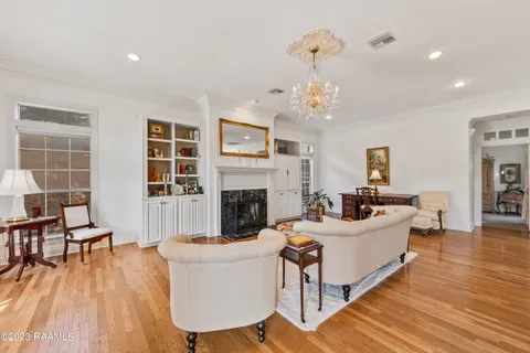 $399,000 | 102 Villere Circle, Lafayette, LA 70506