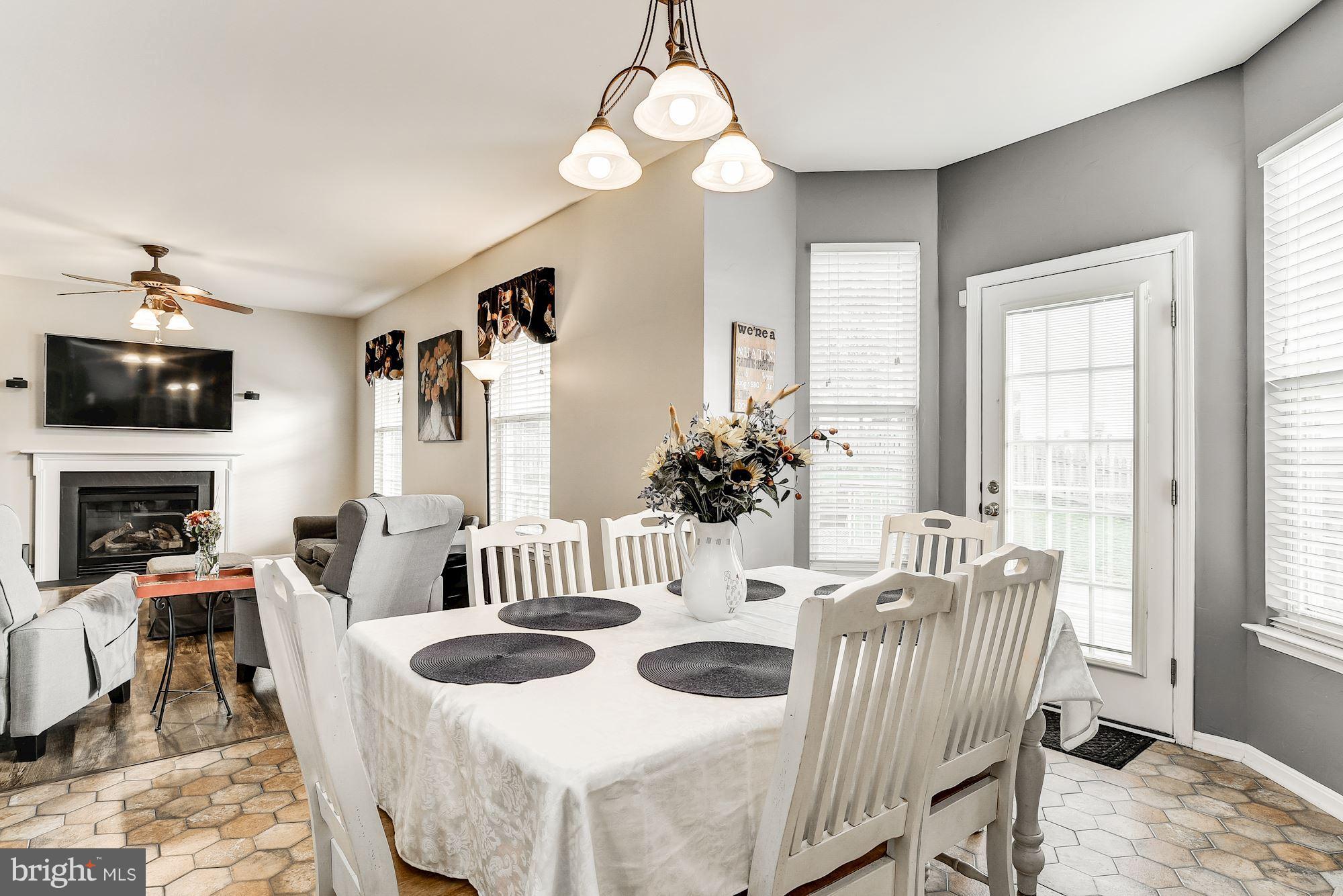 201 Byfield Road Westminster, MD 21157 - Photo 10 of 34 Breakfast Room