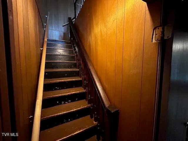 $82,500 | 6307 Josephine Road, Norton, VA 24273