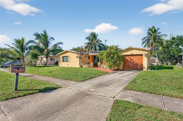 $510,500 | 849 Northwest 70th Way, Margate, FL 33063