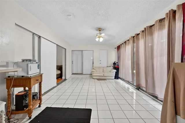 $510,500 | 849 Northwest 70th Way, Margate, FL 33063