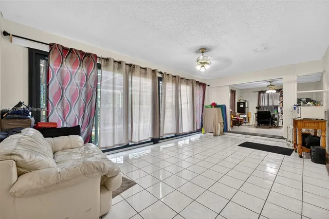 $510,500 | 849 Northwest 70th Way, Margate, FL 33063