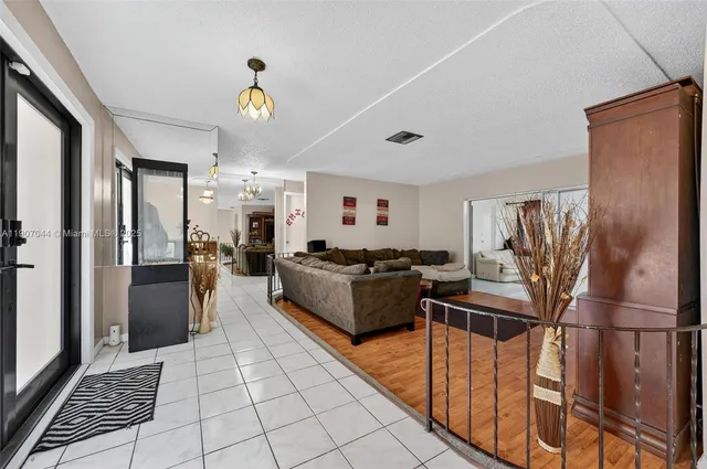 $510,500 | 849 Northwest 70th Way, Margate, FL 33063