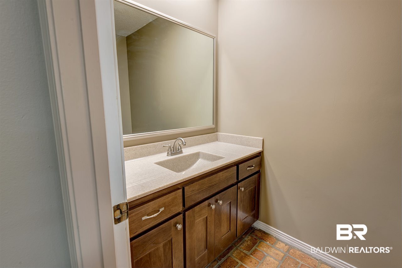 3370 Roberts Lane Semmes, AL 36575 - Photo 19 of 33 Guest Bathroom