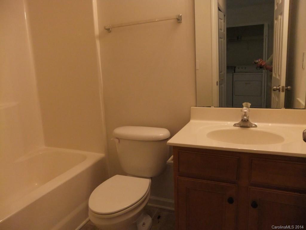1915 Travertine Lane, Unit 213 Fort Mill, SC 29708 - Photo 12 of 15