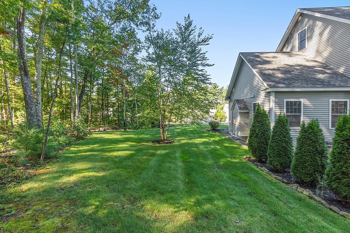 66 Simpson Road Pelham, NH 03076 - Photo 38 of 40