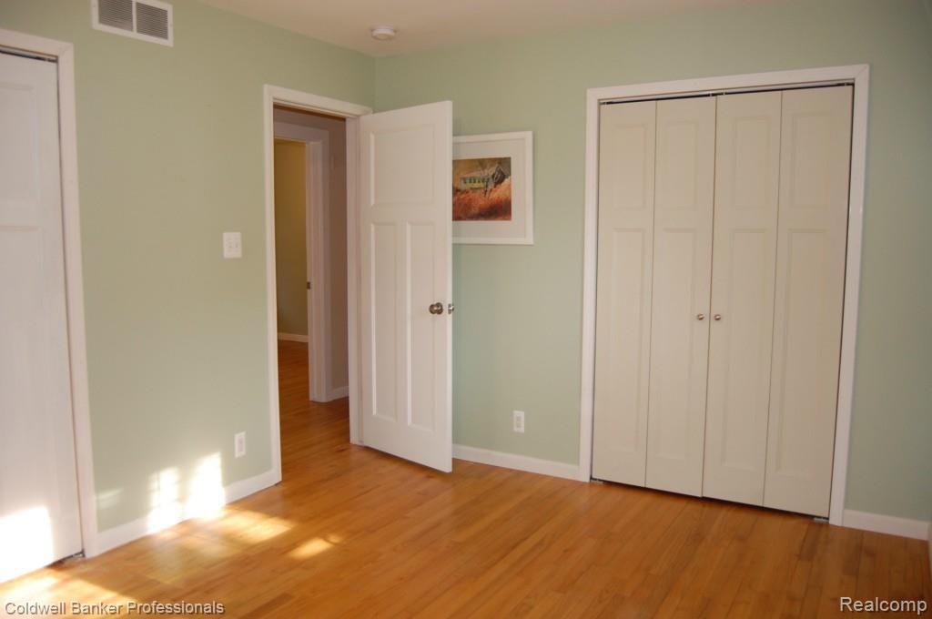 32860 Haverford Road Franklin, MI 48025 - Photo 21 of 29