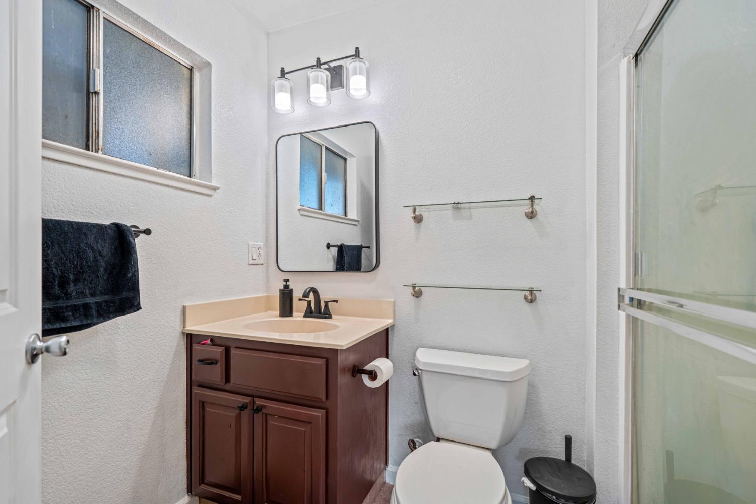 16074 Warfield Road Lathrop, CA 95330 - Photo 9 of 30