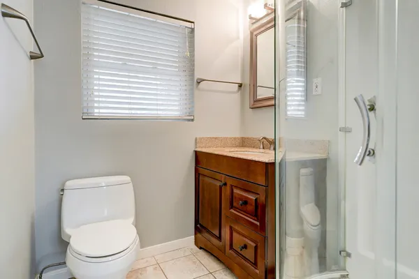 $3,200 | 8610 Bevlyn Drive, Houston, TX 77025