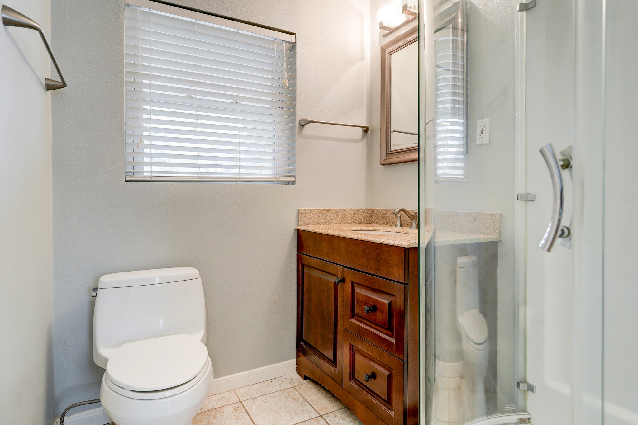 8610 Bevlyn Drive Houston, TX 77025 - Photo 16 of 20