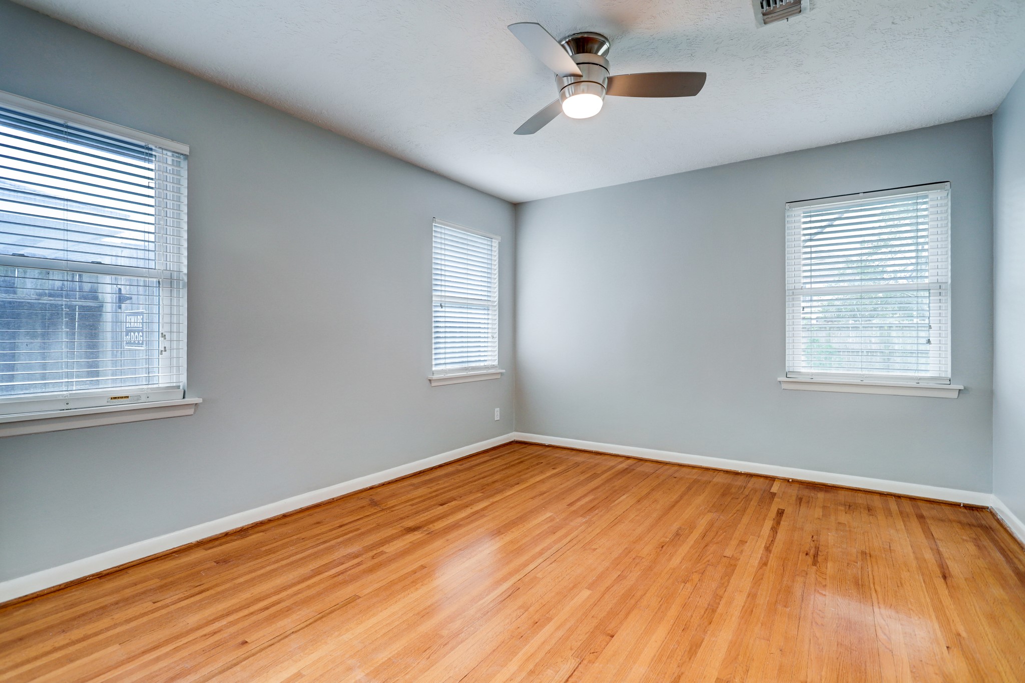 8610 Bevlyn Drive Houston, TX 77025 - Photo 17 of 20