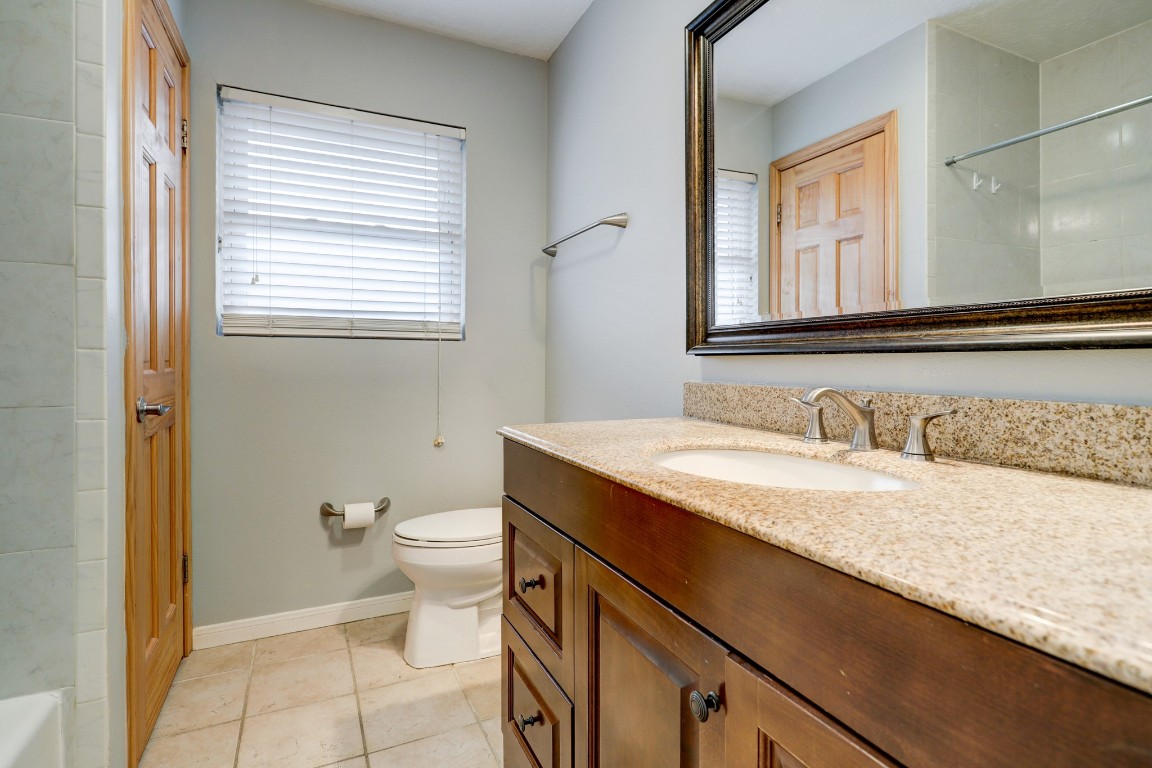 8610 Bevlyn Drive Houston, TX 77025 - Photo 18 of 20