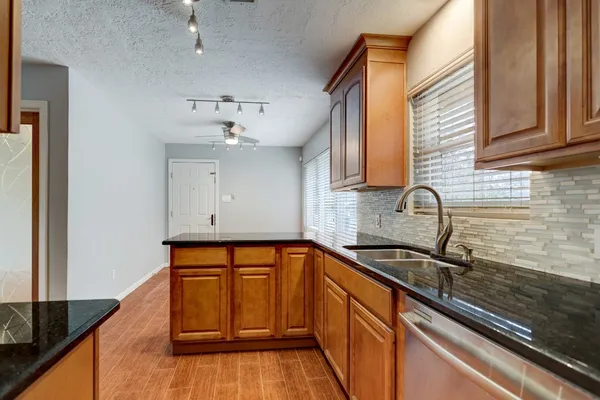 $3,200 | 8610 Bevlyn Drive, Houston, TX 77025