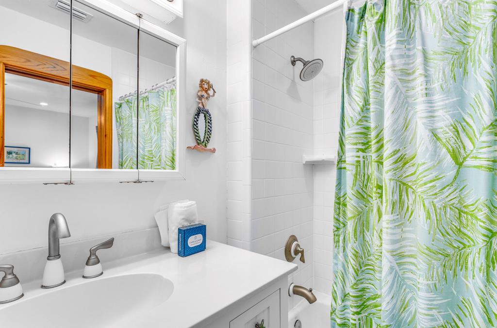1940 Nautilus Road St. George Island, FL 32328 - Photo 40 of 65