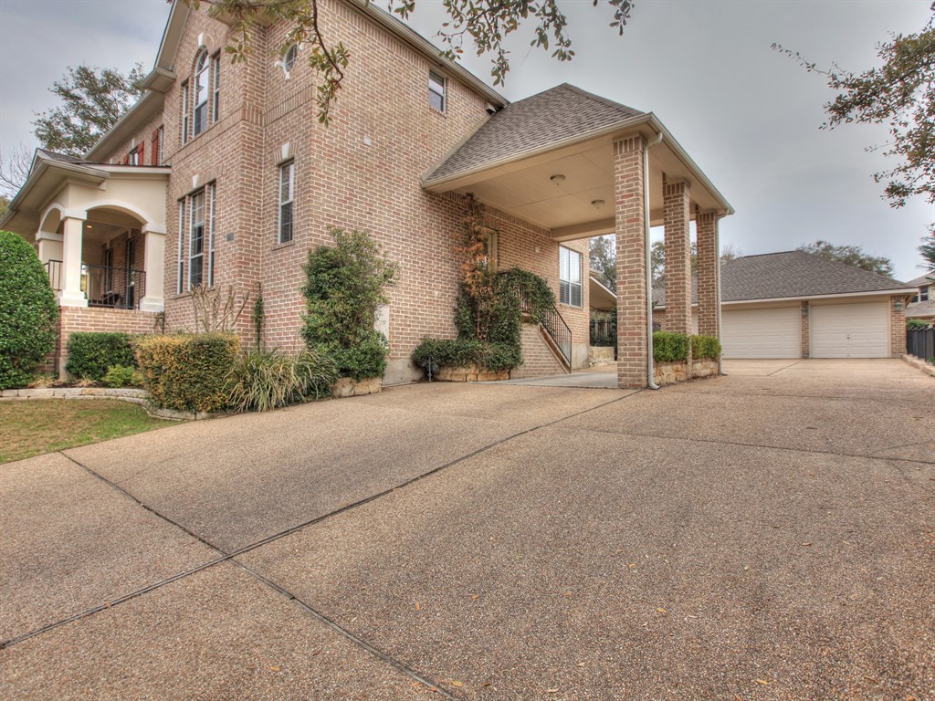 10011 Brightling Lane Austin, TX 78750 - Photo 1 of 1 a view of a house with a street