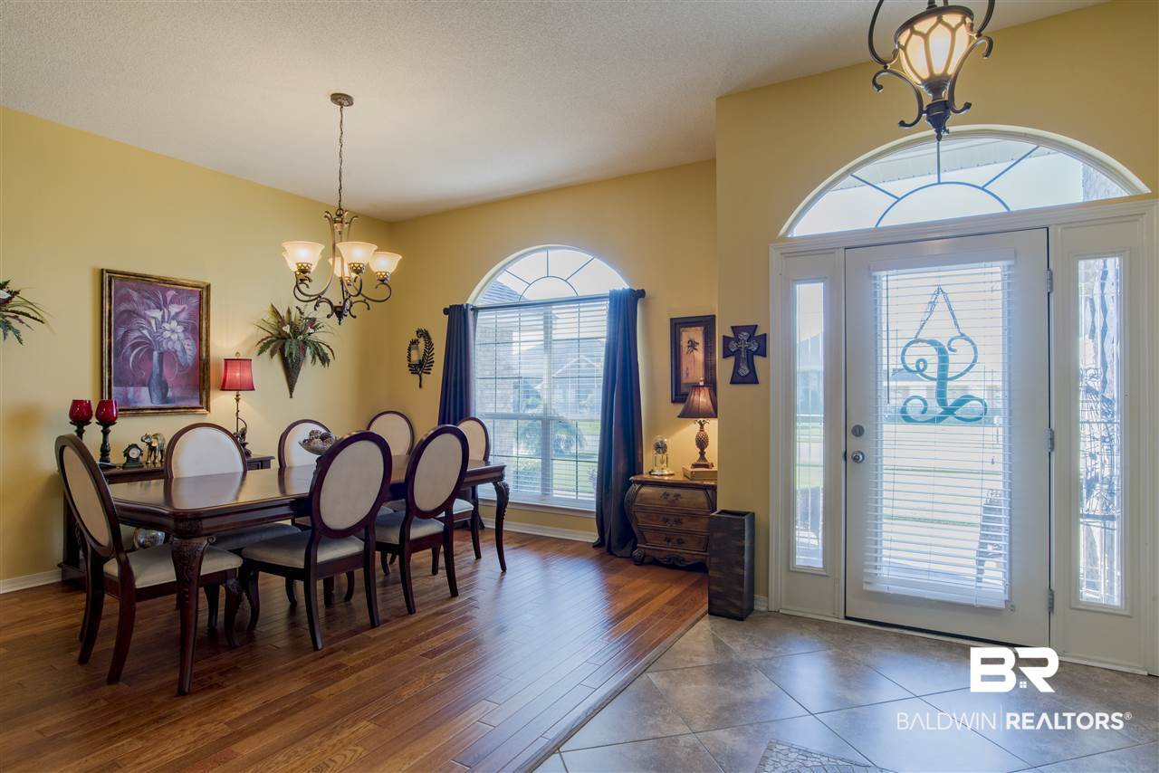 319 Manchester Lane Foley, AL 36535 - Photo 3 of 33 Dining Room