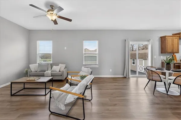 $360,011 | 1201 Southwest Burns Court, Oak Grove, MO 64075