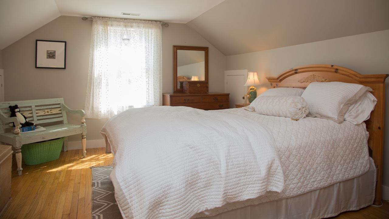 22 Bay Road Cotuit, MA 02635 - Photo 33 of 36 Lynch Bedroom