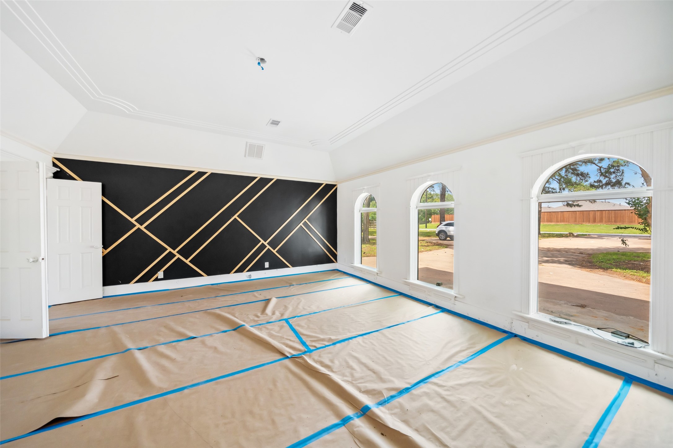 21310 Rosehill Church Road Tomball, TX 77377 - Photo 14 of 37 a view of an empty room