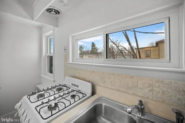 $1,650 | 842 Bethlehem Pike, Unit B, Colmar, PA 18915