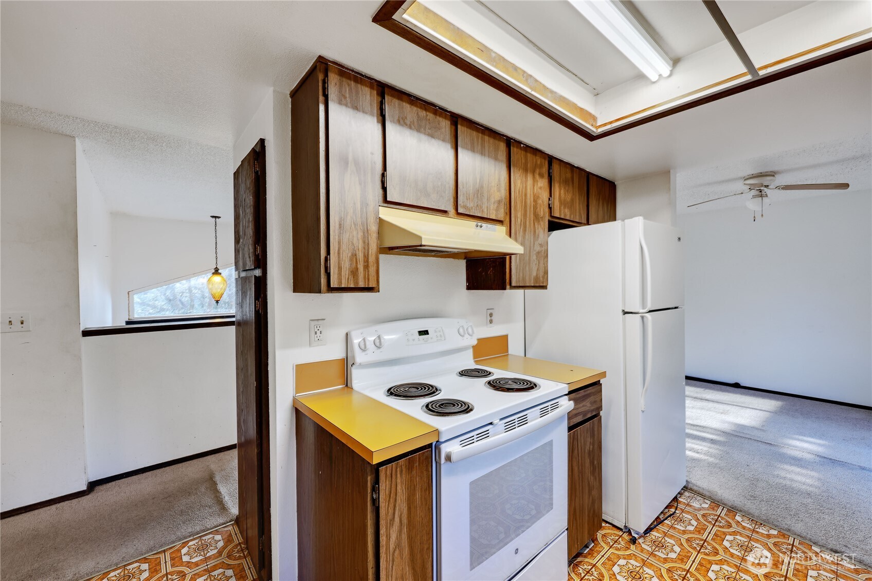 290 Northeast Torval Canyon Road Poulsbo, WA 98370 - Photo 15 of 40