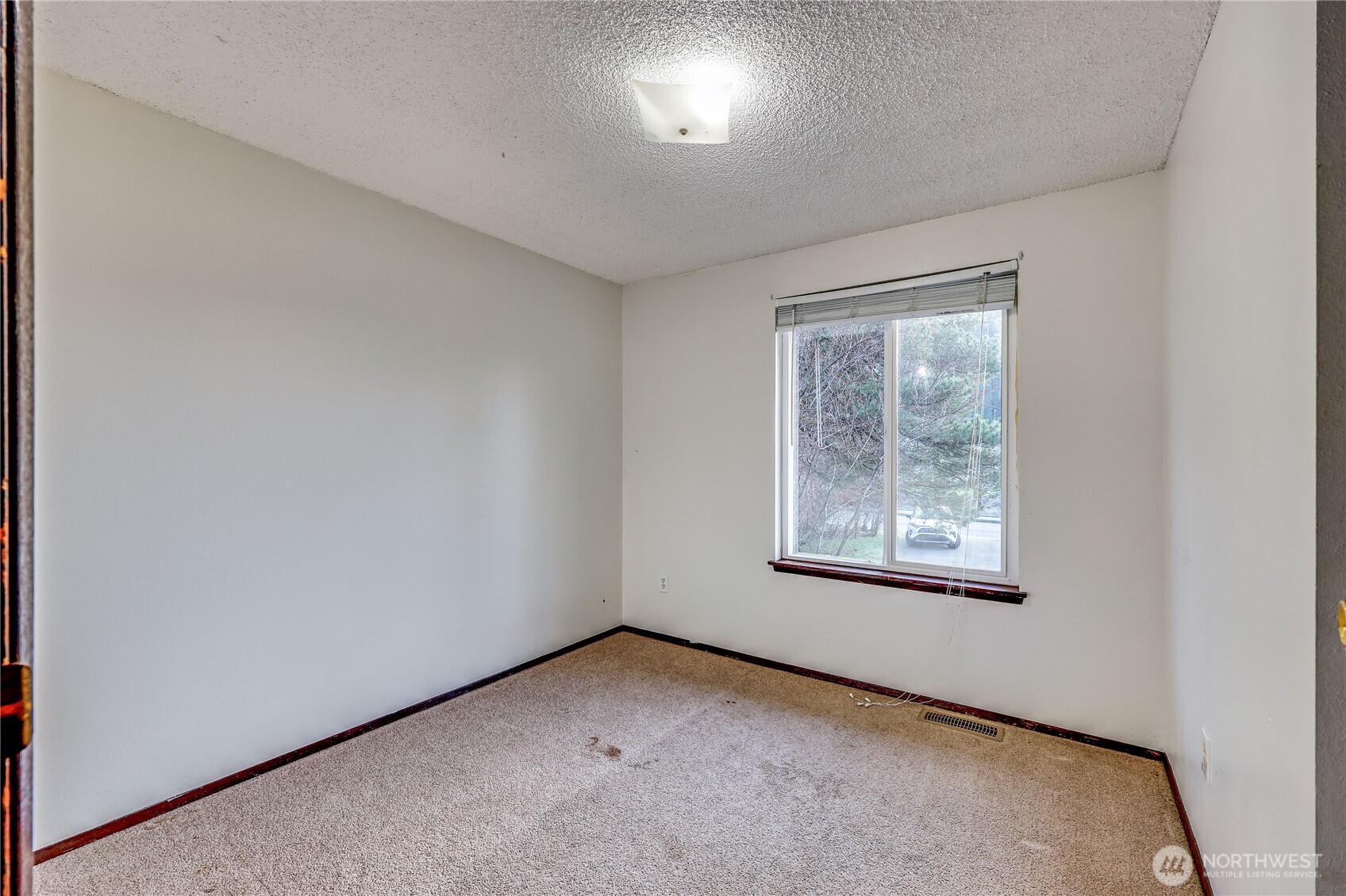 290 Northeast Torval Canyon Road Poulsbo, WA 98370 - Photo 24 of 40