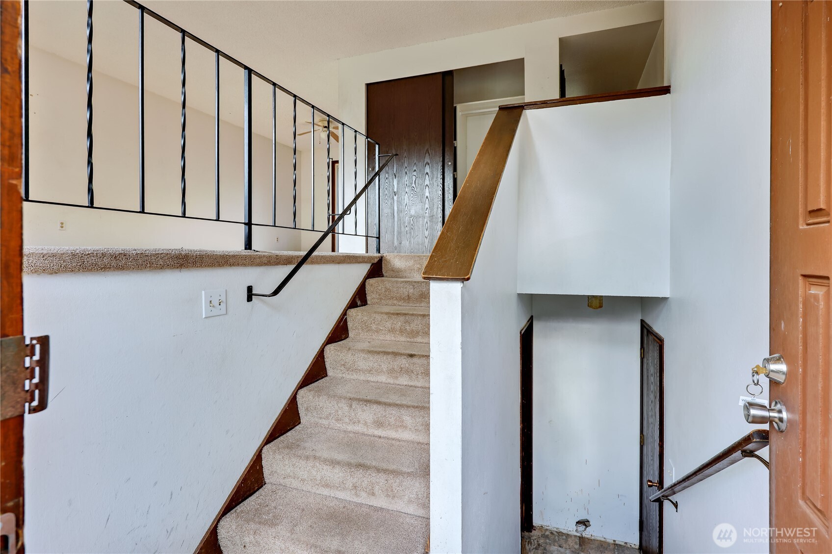 290 Northeast Torval Canyon Road Poulsbo, WA 98370 - Photo 7 of 40