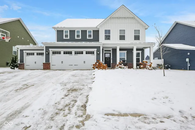 $420,000 | 7255 Martock Drive, Plainfield, IN 46168
