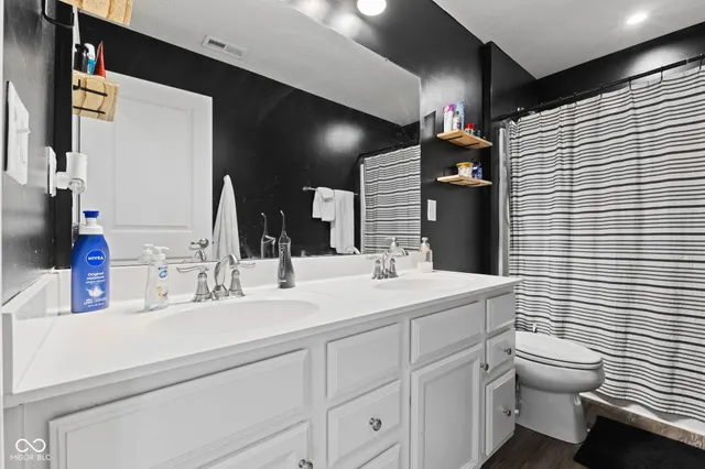 $420,000 | 7255 Martock Drive, Plainfield, IN 46168