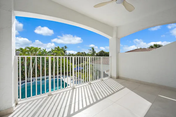 $30,000 | 325 Eagle Drive, Jupiter, FL 33477