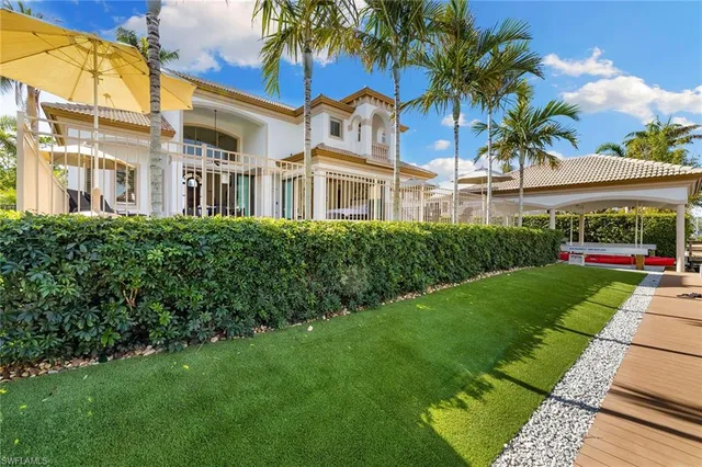$6,790,000 | 533 15th Avenue South, Naples, FL 34102