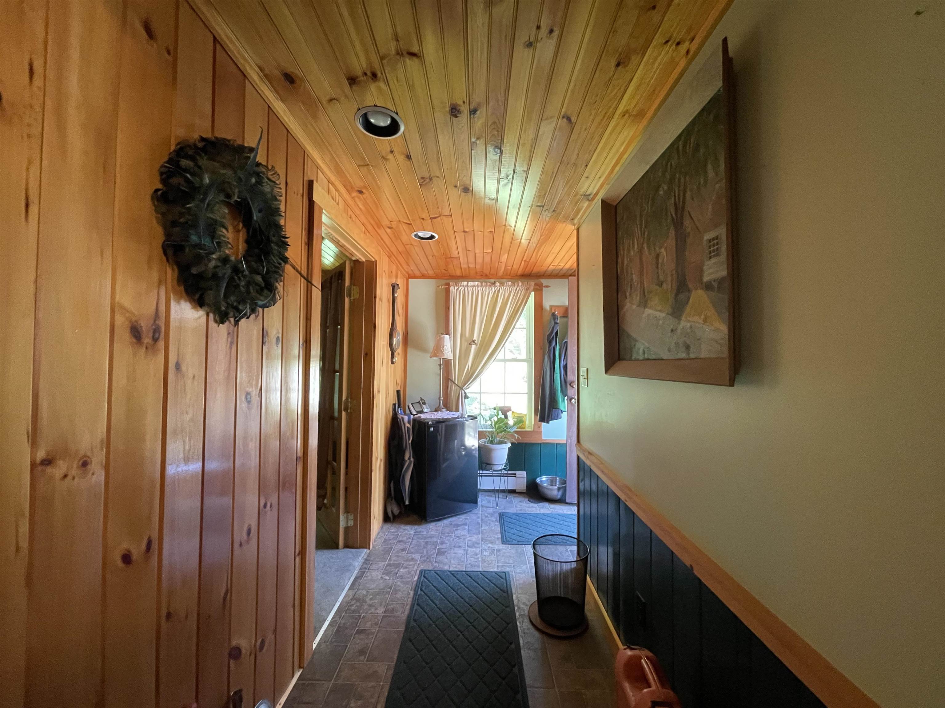 254 Mountain Road Jaffrey, NH 03452 - Photo 10 of 27