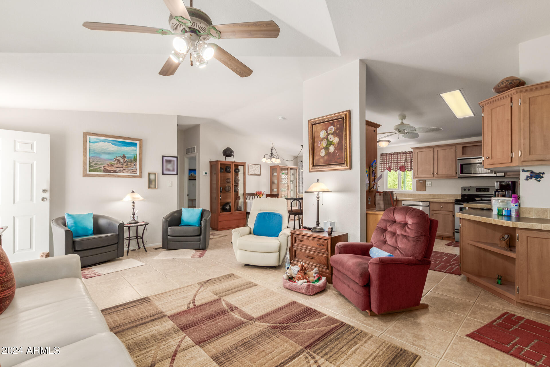 2575 East 6th Avenue Apache Junction, AZ 85119 - Photo 11 of 52 15 - 6th