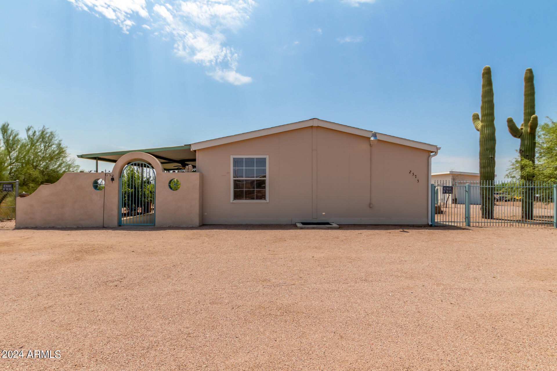 2575 East 6th Avenue Apache Junction, AZ 85119 - Photo 2 of 52 01 - 6th