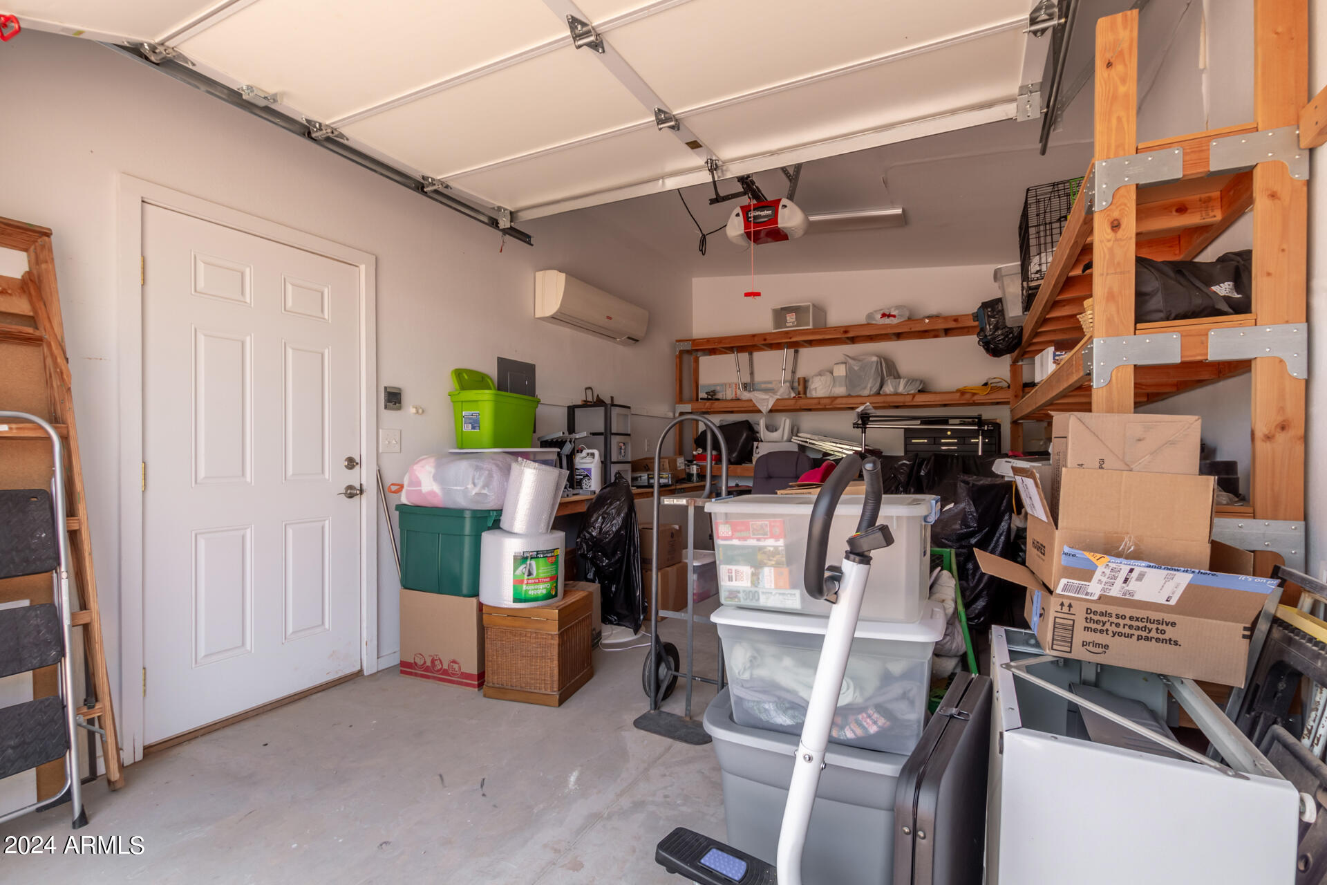 2575 East 6th Avenue Apache Junction, AZ 85119 - Photo 37 of 52 33 - 6th